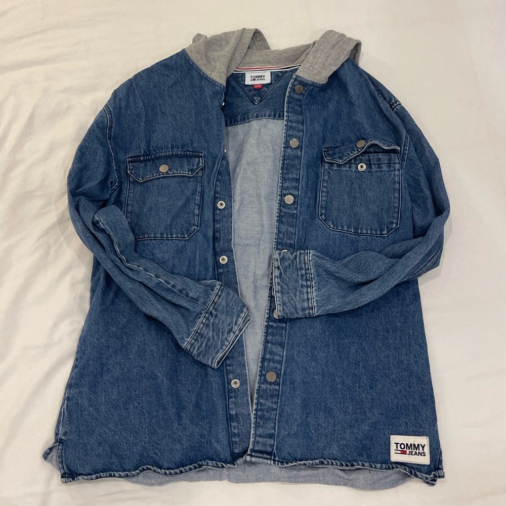 Vintage Tommy Hilfiger jean shirt jacket size L